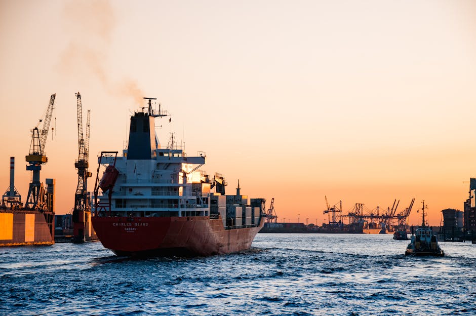 What Does Marine Cargo Insurance Cover?