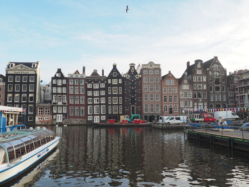 What Is Houseboat Insurance?